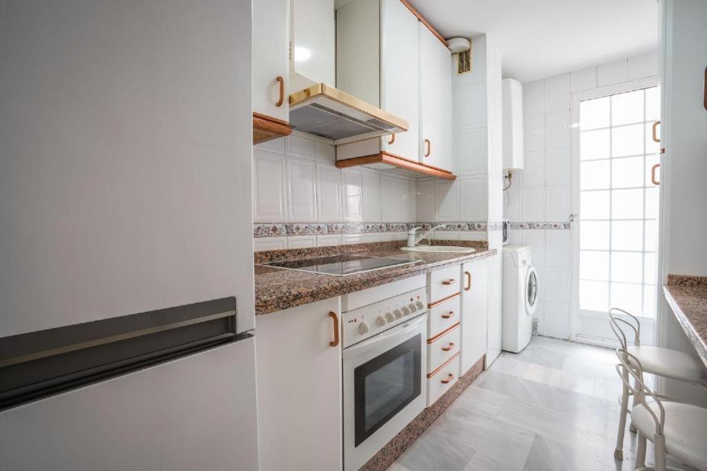 Apartamento Centrico Frente Villa Oniria Гранада Экстерьер фото
