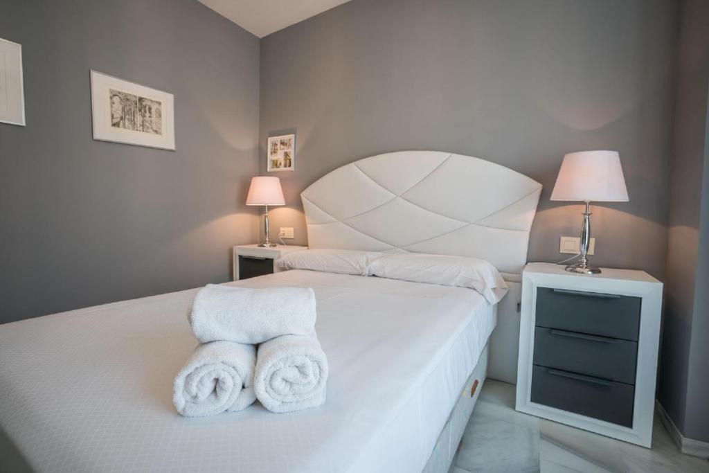 Apartamento Centrico Frente Villa Oniria Гранада Экстерьер фото